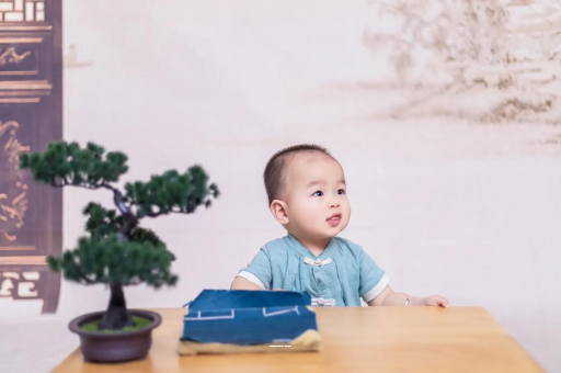 广州包生男孩的试管医院宝宝喊肚子疼怎么回事